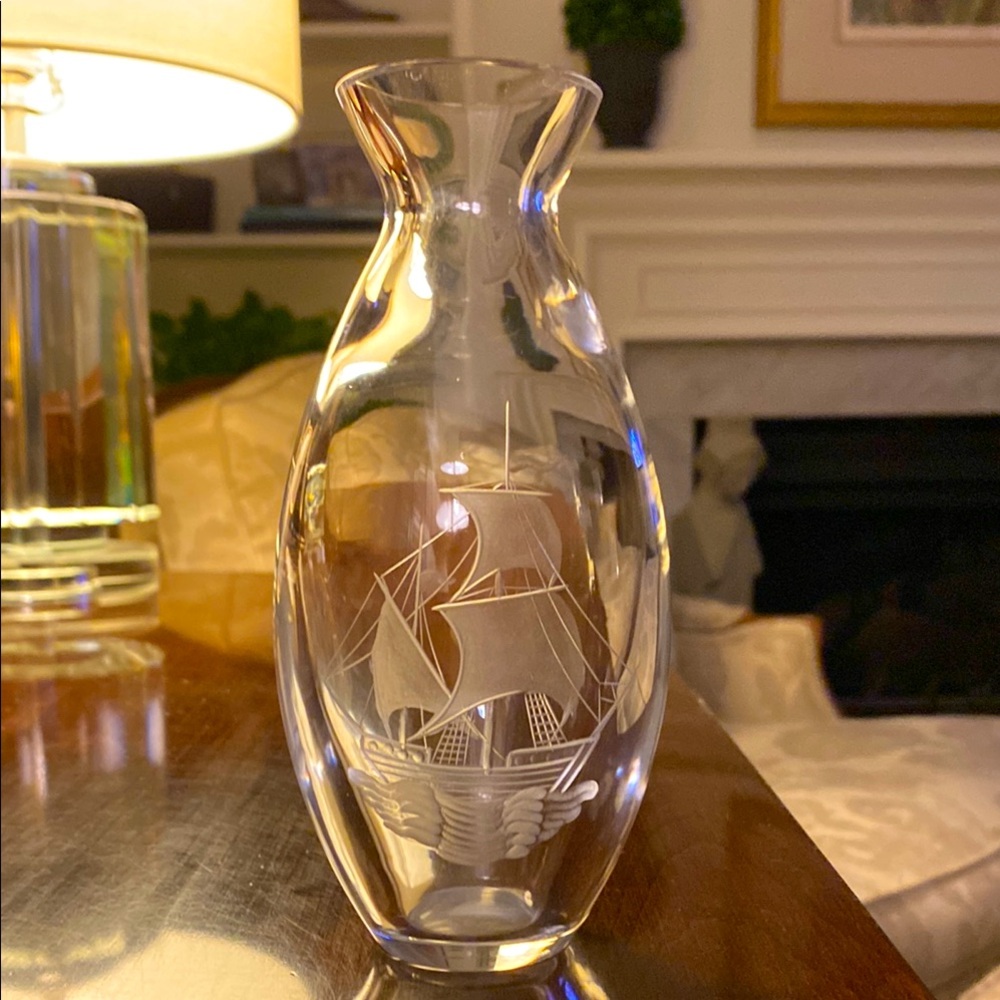 1971 Val St Lambert Etched Torcoll Ship 6 1/2” Vase